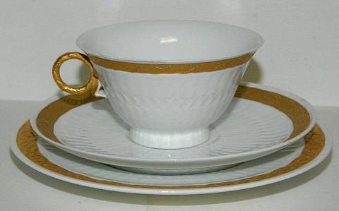 Kgl. Guld Vifte porcelæn kop og underkop samt kagetallerken