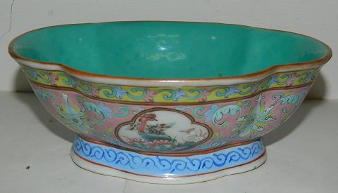 Skål i porcelæn fra Kina 20. århundrede