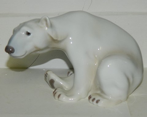 B&G porcelain figure of polar bear