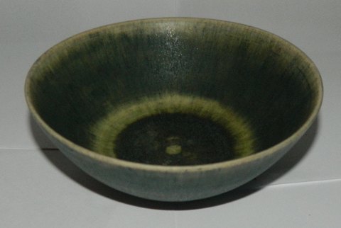 Eigil Hinrichsen bowl in pottery