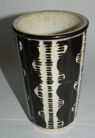 Veronica vase in faiance from Alumina
