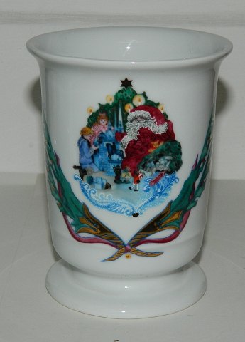 Royal Copenhagen cup in porcelain Jingel Bells