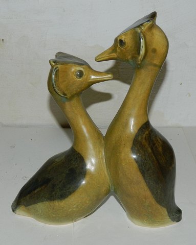 Figure of grebes by Knud Basse