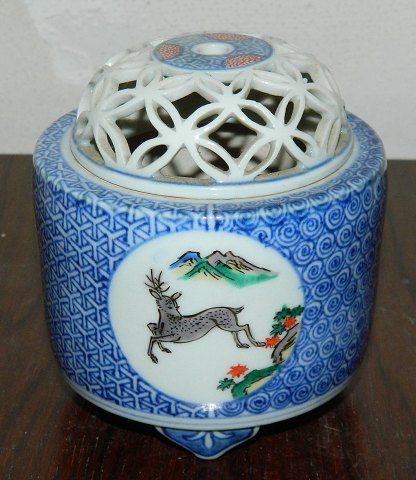 Kinesisk røgelseskar i porcelæn