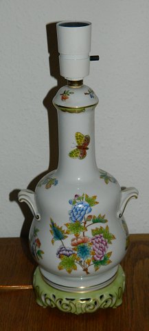 Herend porcelain table lamp in Hungary 20 century