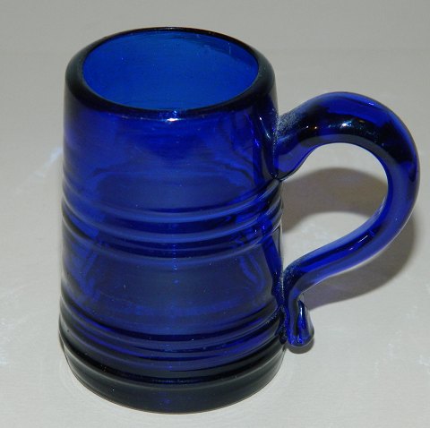 Children Mug with handle in blue glass 19th. century