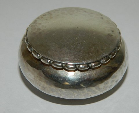 Georg Jensen pill box in silver