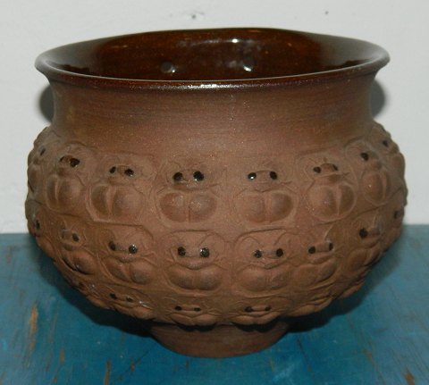 Flower pot from Dybdal