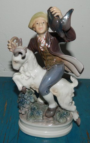 Figure of porcelain of Clumsy Hans from Dahl-Jensen