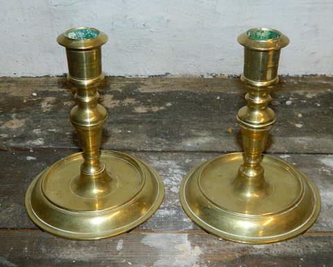 Couples NÃ|stved candlesticks in brass 19th century.