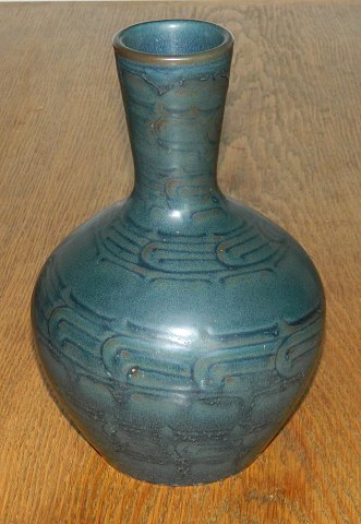 Vase i stentøj af Axel Brüel