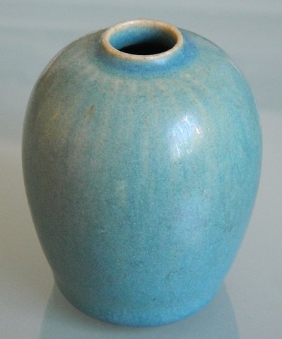 Miniature vase i keramik af Eigil Hindrichsen