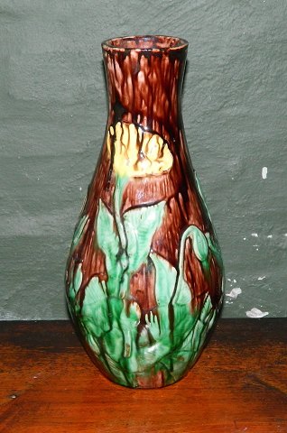 Vase in ceramics from Roskilde pottery factory
