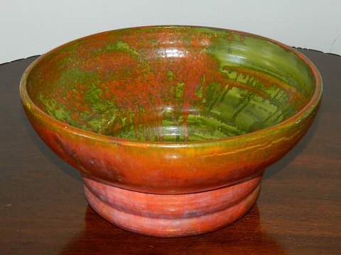 Stor skål i keramik af Knud Basse