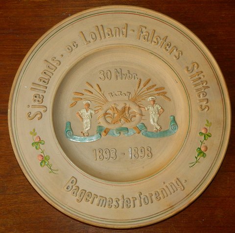 Baker plate by L. Cordsen, Bornholm 1898