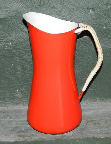 Red IHQ pitcher in enamel