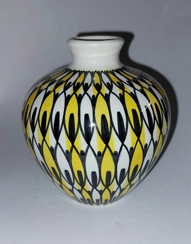 Vase i keramik af K. Klinge for A&J keramik