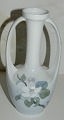 Kgl. vase i porcelæn fra skønvirkeperioden