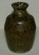 Vase i keramik af Hans Adolf Hjorth