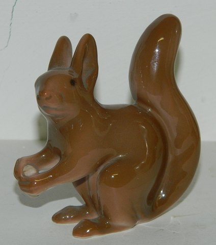 B&G figur af egern