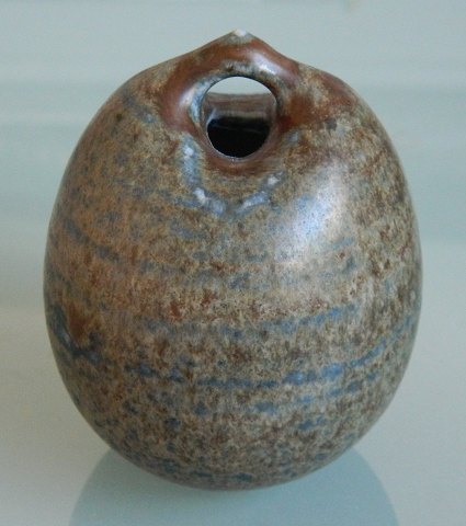 Miniature vase fra Saxbo af Lillian B. J.