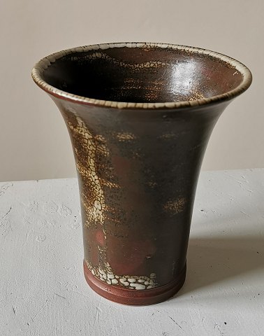 Tidlig vase i stentøj fra Saxbo