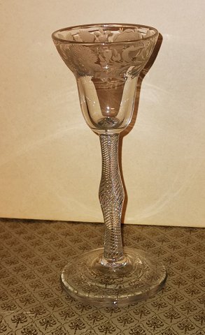 Dekoreret glas 19. århundrede