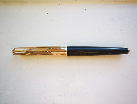 Gray Parker 61 fountain pen