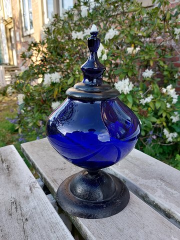 Blå Potpourrikrukke i glas fra Norge