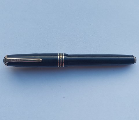 Black Big Ben fountain pen