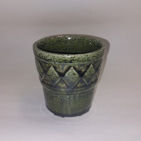 Palshus vase I grøn glasur