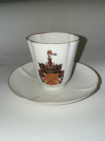 Coat of arms On B&G coffee cup c. 1900