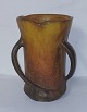 Vase i keramik i Skønvirkestil fra P. Ipsen, Kjøbenhavn c. 1910